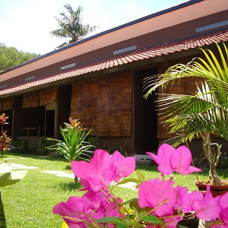 Relaxing Homestay Kuta  Экстерьер фото